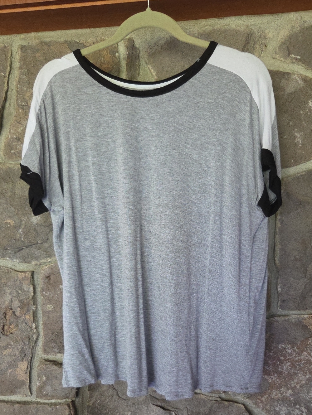 Simply Vera Vera Wang Grey Raglan Tee with White Sleeves and Black Trim